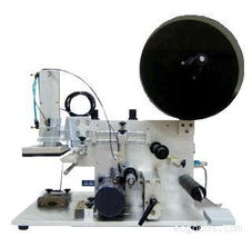 c沈陽全自動液體定量灌裝線c濟(jì)南雙頭食用油灌裝機(jī)